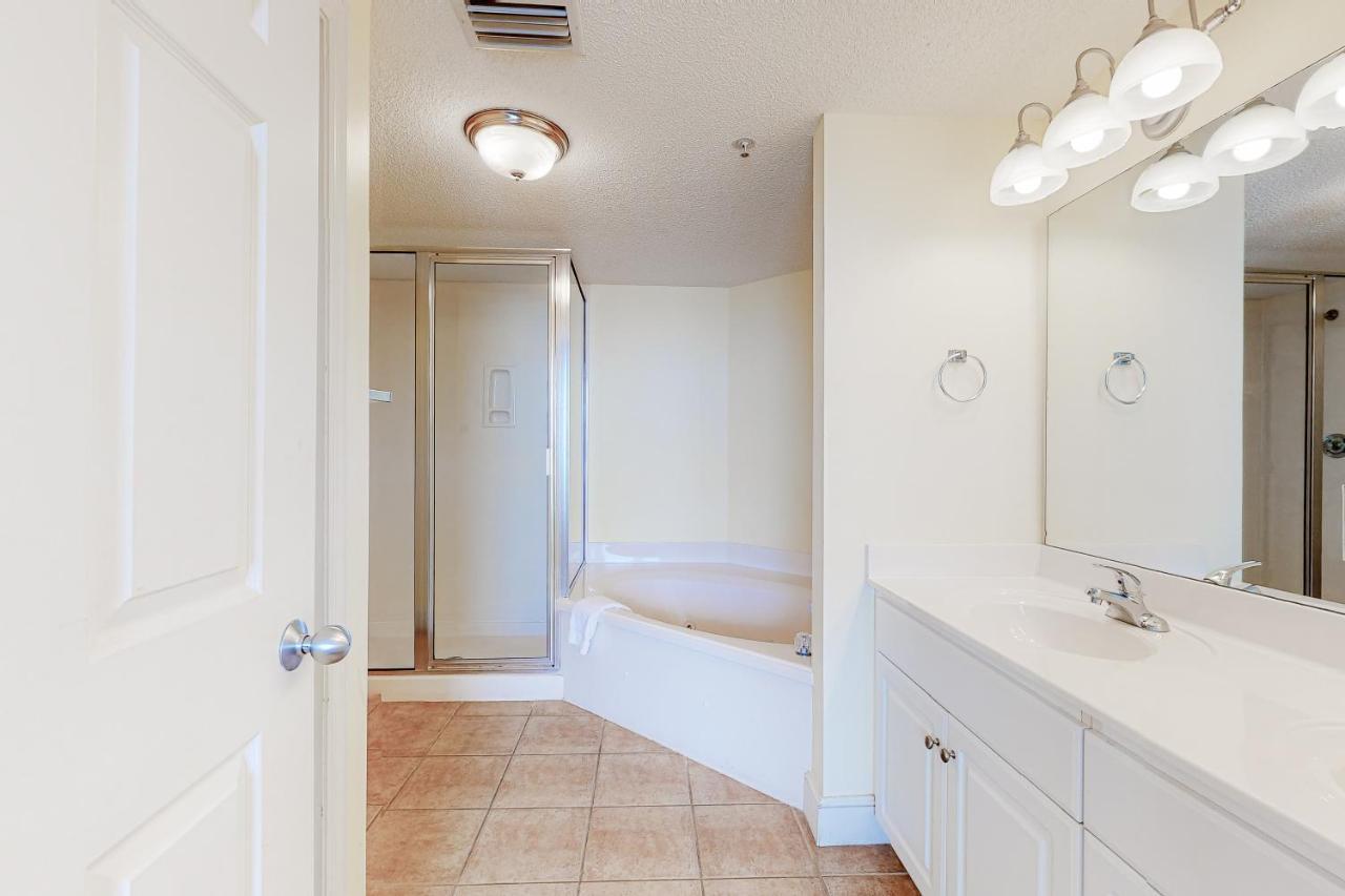 Majestic Tower 1 #1203 Appartement